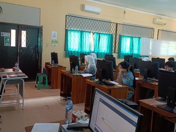 Siswa/i SMAN 1 Jawilan Ikuti Olimpiade Sains Nasional (OSN) 2026