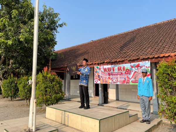 SMAN 1 Jawilan Gelar Upacara HUT ke-81 Kemerdekaan Republik Indonesia